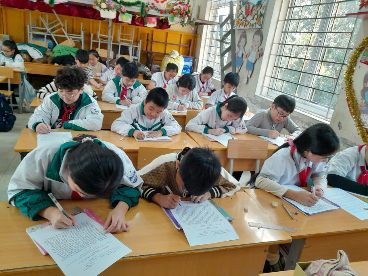 TRƯỜNG TIỂU HỌC TÔ VĨNH DIỆN TỔ CHỨC CUỘC THI VIẾT THƯ QUỐC TẾ UPU LẦN THỨ 55 (NĂM 2026)