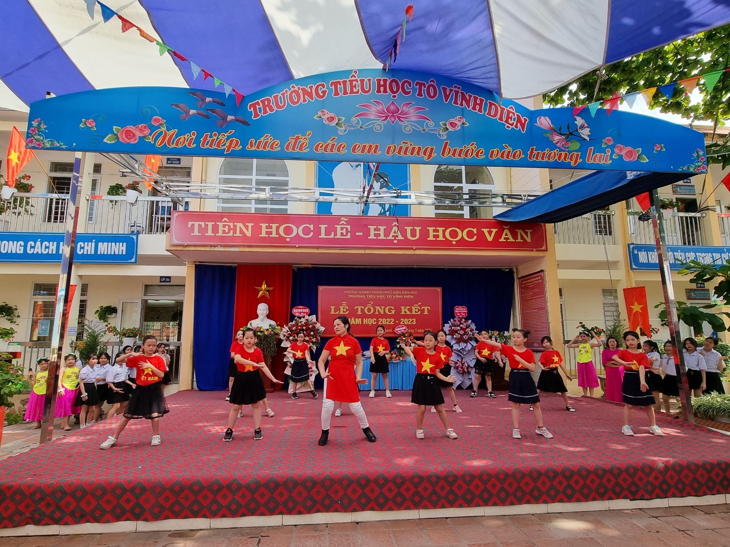 z4385636385017 b62f568a4858c4ea0c7dbef260ad228c