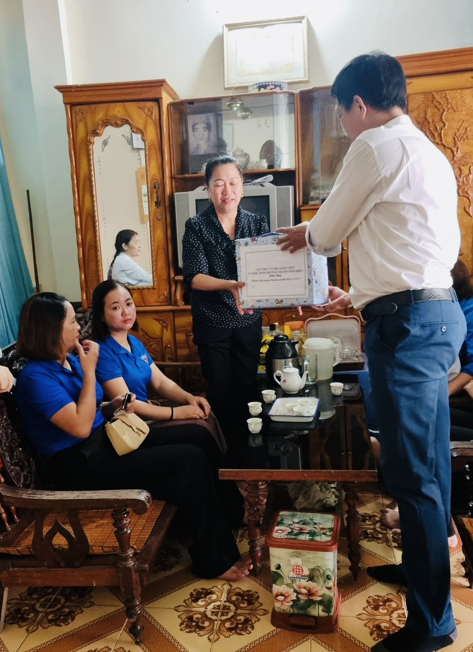 z5675275318252 f202f5e3dd1d3040f0ee725e1d5f9ad8