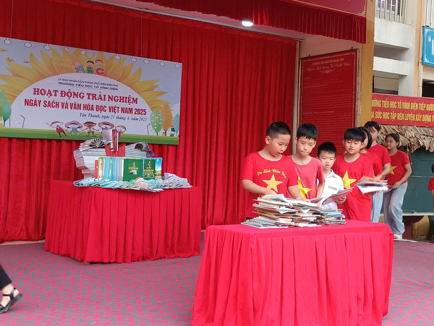 z6525411160355 3e056a7e1fe026092f14a67575f7bafb