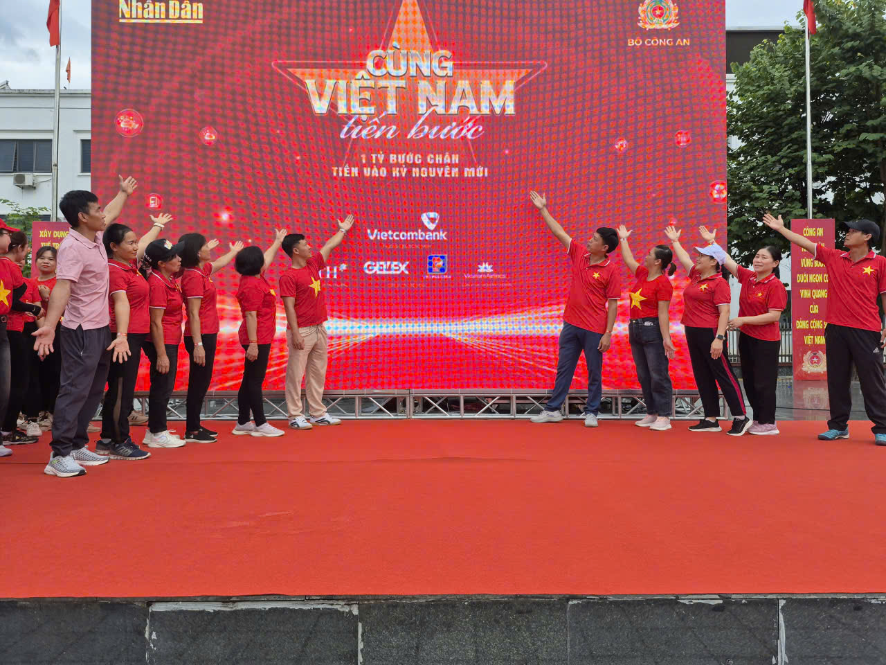 z6911831145874 bddf21ecb05d1351adc10eee4326c890